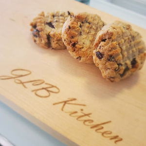 Peanut Butter and Chocolate Chip Cookies (3 pcs)